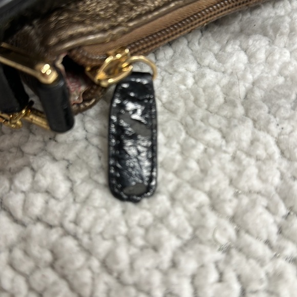 Super cute Bobbi Sharif Genuine Leather Bag, Black & Bronze with black trim - Picture 7 of 8